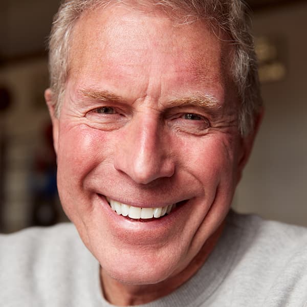 Dental implant procedure at Applemint Dental Beverly Hills